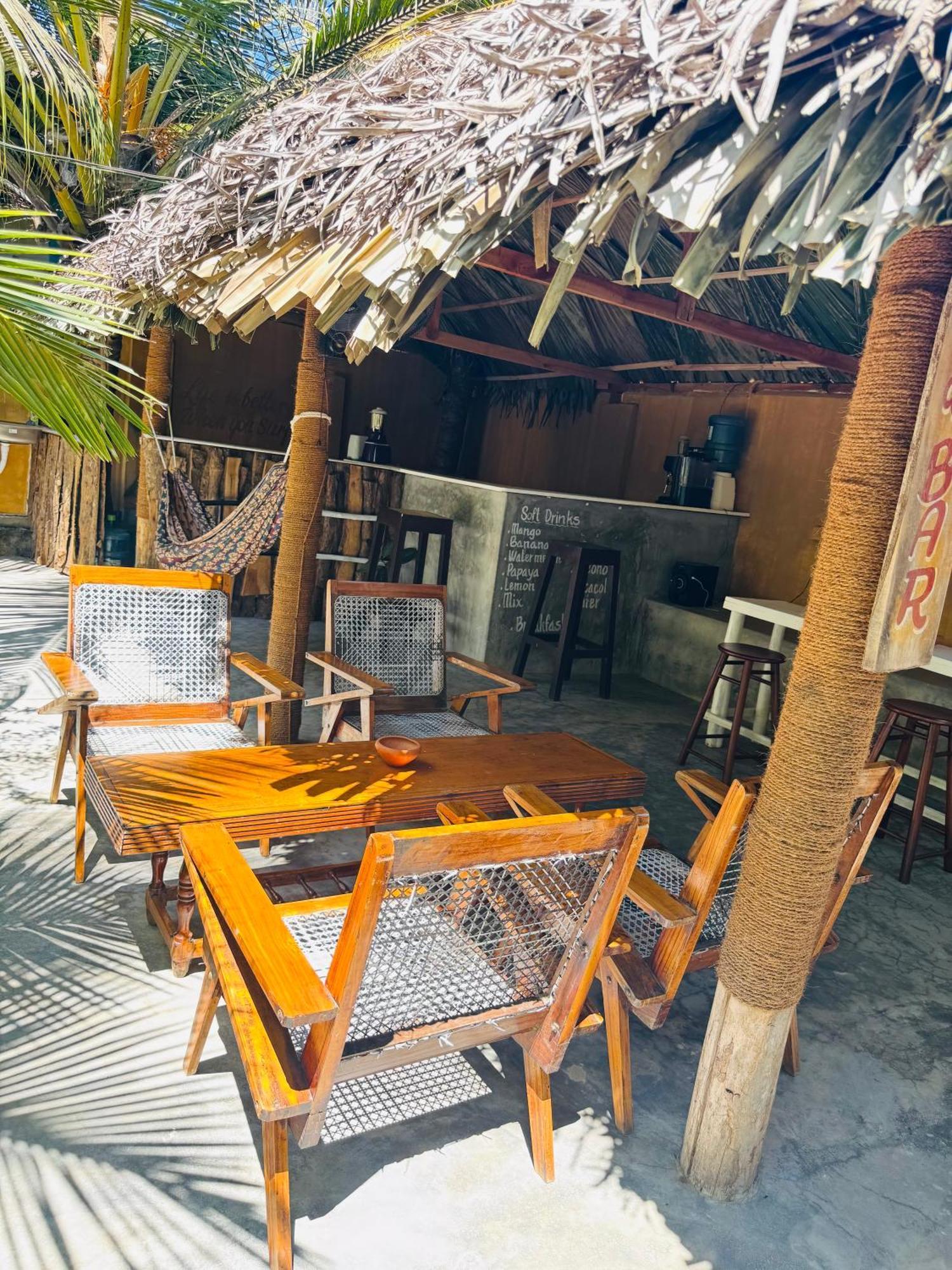 Dreamy Hostel Arugambay Arugam Bay Eksteriør billede
