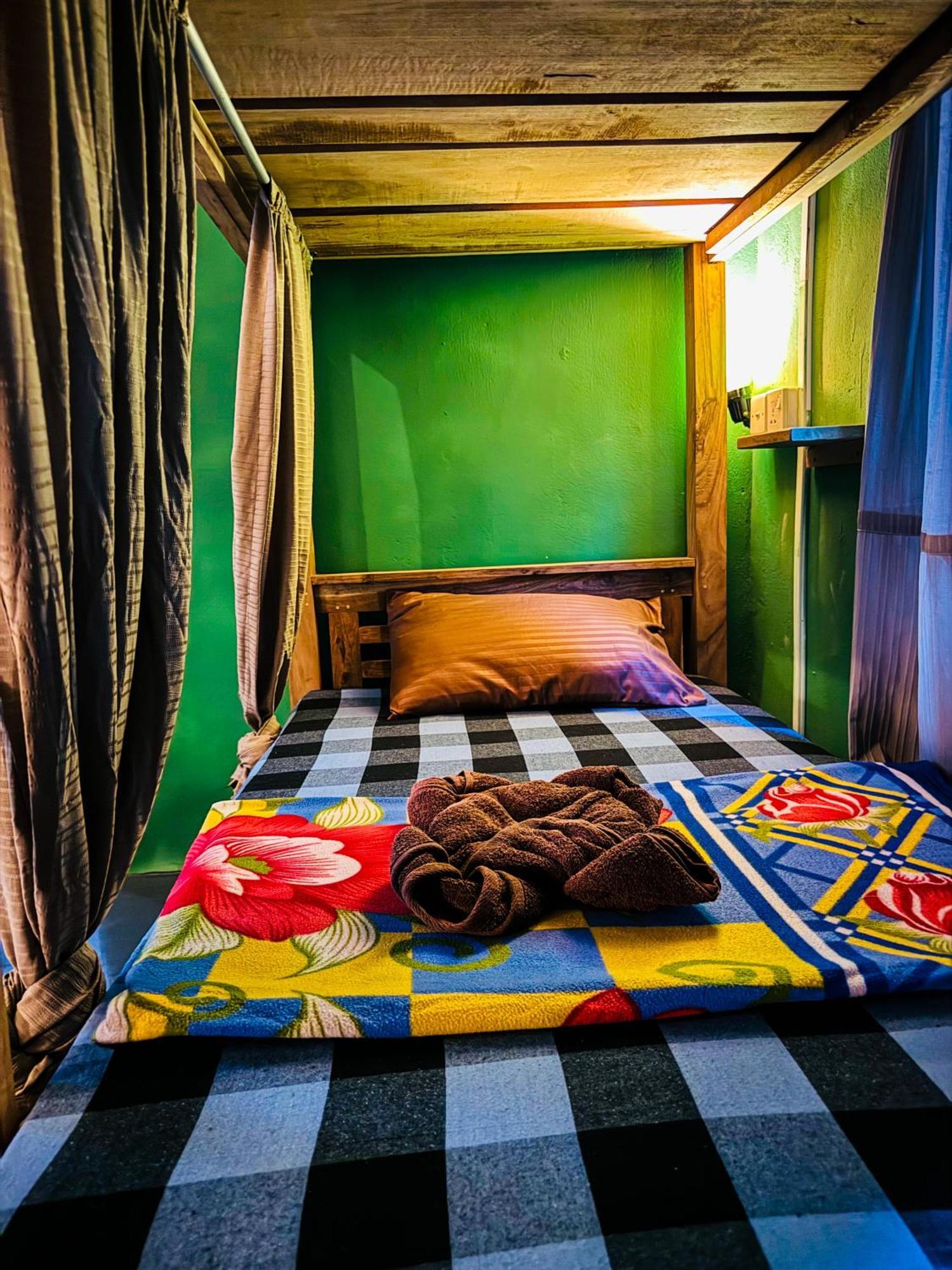 Dreamy Hostel Arugambay Arugam Bay Eksteriør billede